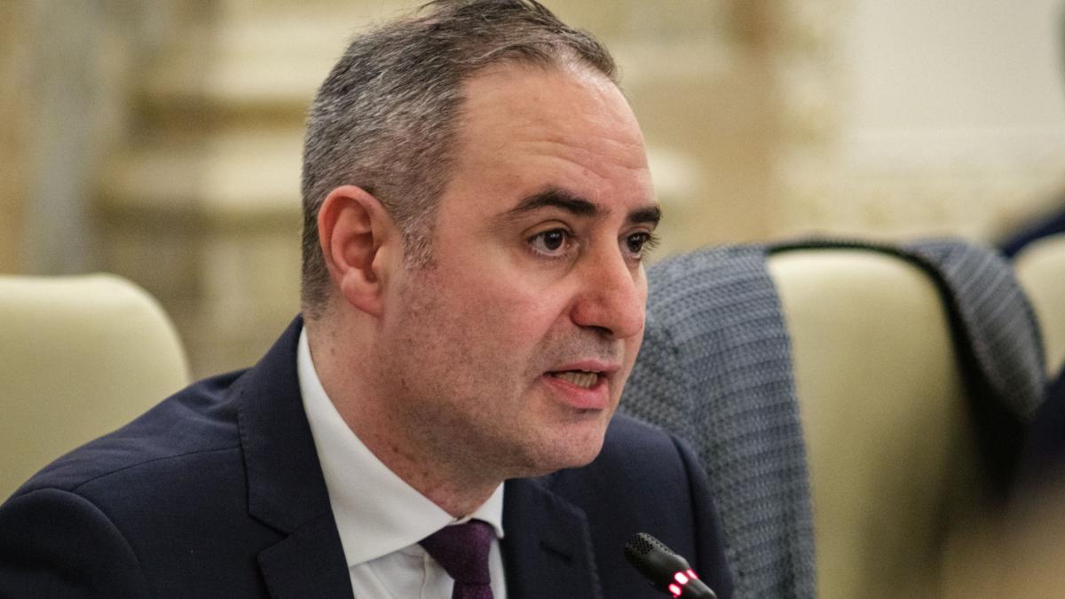 Nazare: Am obținut 4,7 miliarde din piața externă cu trei zile înainte de război. Ne garantează șase... 1 Nazare Am obtinut 47 miliarde din piata externa cu trei zile inainte de razboi Ne garanteaza sase