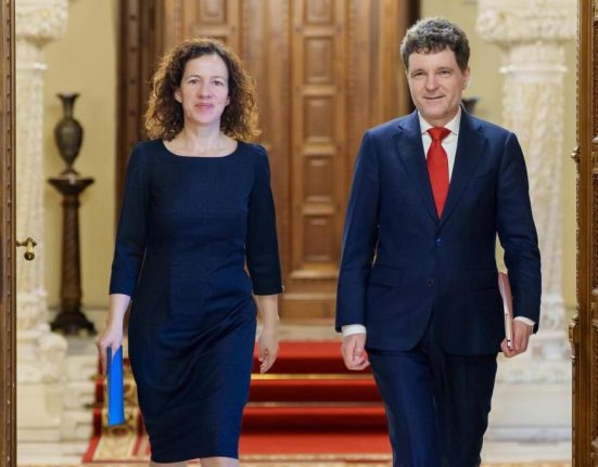 Nicuseor Dan intalnire cu Roxana Minzatu vicepresedinta CE este esential ca bugetul UE sa