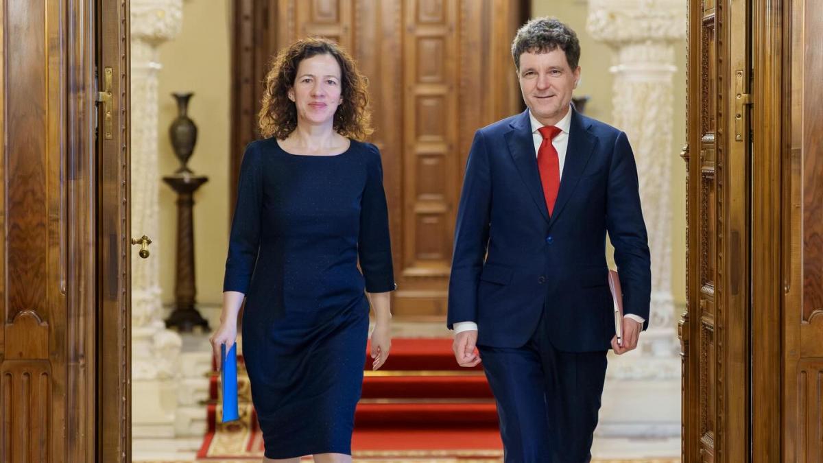 Nicușor Dan, întâlnire cu Roxana Mînzatu, vicepreședinta CE: „Este esențial ca bugetul UE să... 1 Nicuseor Dan intalnire cu Roxana Minzatu vicepresedinta CE este esential ca bugetul UE sa