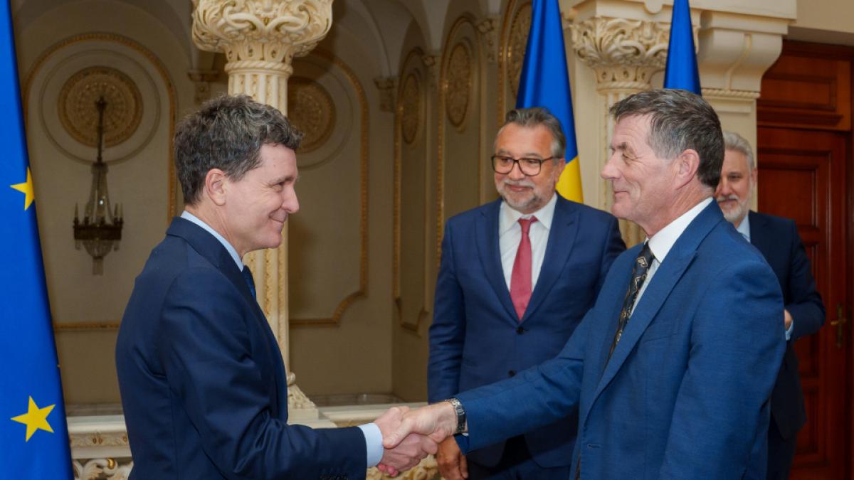 Nicusor Dan a pledat pentru adoptarea unui buget european ambitios in cadrul intalnirii cu presedintele
