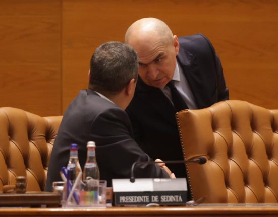Noi tensiuni in Coalitie PSD ii solicita lui Bolojan sa diminueze accizele la carburani Ordonanta de urgenta anuntata
