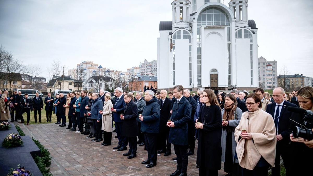 Oana Toiu a fost la Bucea la patru ani de la masacrul comis de rusi Esti necesara justitia iar