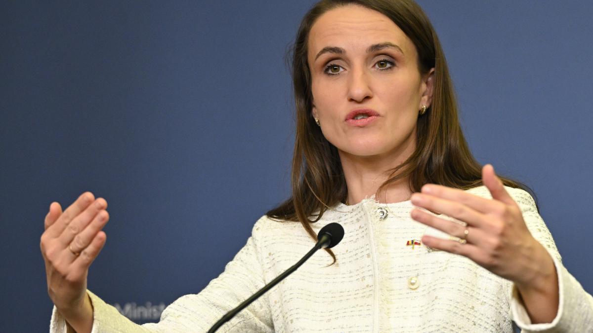 România solicită Iranului să înceteze atacurile din Orientul Mijlociu și Cipru. Însărcinatul cu... 1 Romania solicta Iranului sa inceteze atacurile din Orientul Mijlociu si Cipru