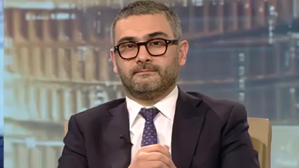 "România, influențată de tendința sărăciei muncitorilor". Manole dezvăluie creșterea salariilor... 1 Romnia influentata de tendinta saraciei muncitorilor Manole dezvaluie cresterea salariilor