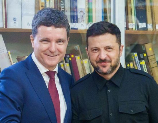Volodimir Zelenski soseste in Romania Nicusor Dan il va intampina la Palatul Cotroceni 2