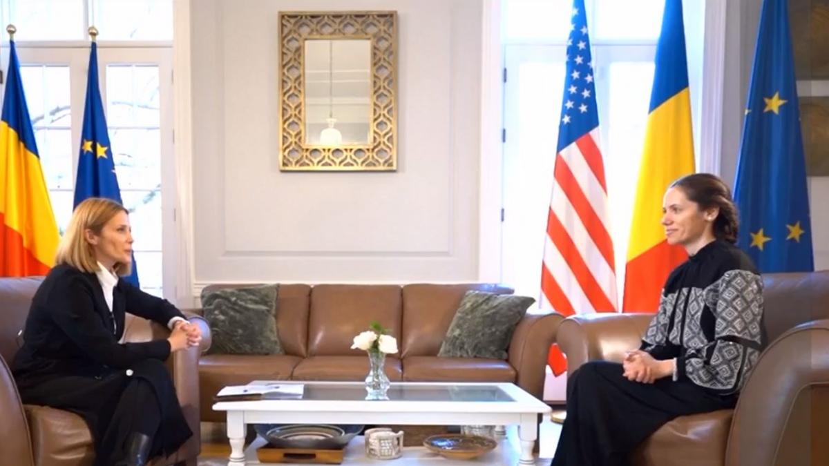 Interviu exclusiv cu Mirabela Grădinaru, după Summitul de la Casa Albă: „Mă simt onorată că am... 1 interviu exclusiv cu mirabela gradinaru dupa summitul de la casa alba ma simt onorata ca am