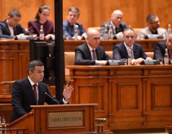 surse PSD solicta lui Bolojan masuri suplimentare pentru pretul benzinei si motorinei care sunt