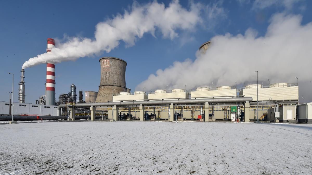 Bogdan Ivan anunță că rafinăria Petrotel este pregătită să înceapă producția de combustibil. 1 Bogdan Ivan anunta ca rafinaria Petrotel este pregatita sa inceapa productia de combustibil