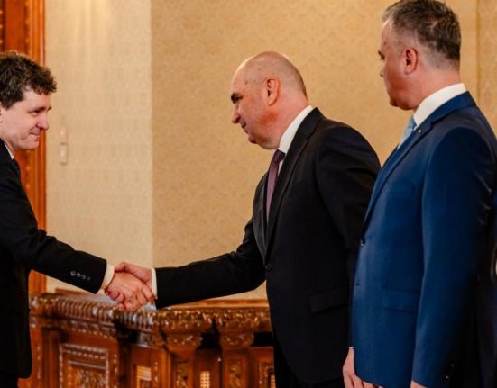 Bolojan il avertizeaza pe Nicusor Dan Nimeni nu garanteaza ca PSD nu va recurge si la alte
