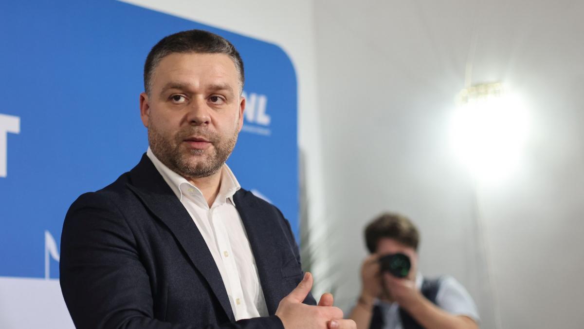 Ciucu Excludem noi discutii cu PSD Scopul lor este sa slabesca PNL sa l transforme intr o sluga sau un breloc Nu ne