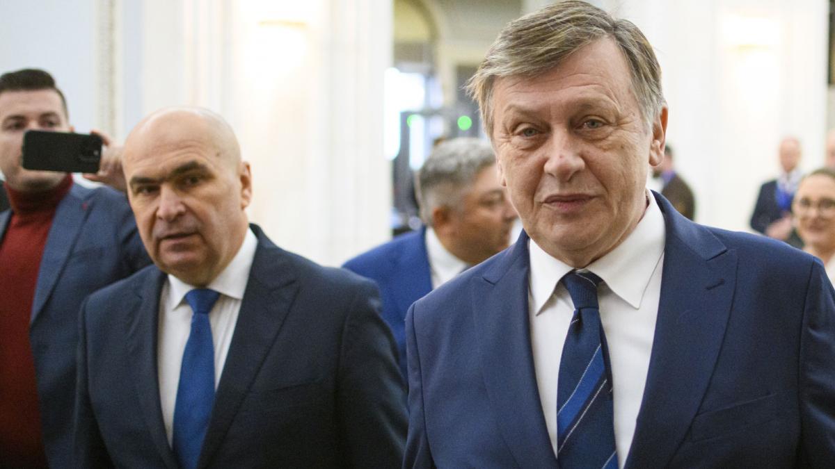 Crin Antonescu despre viitoarele negocieri si paradoxul Bolojan PNL va trebui sa faca o alegere intre