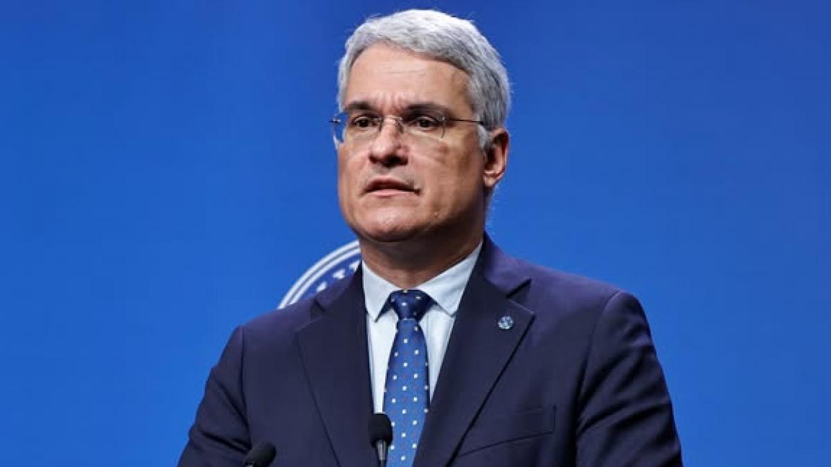 Dragos Pislaru anunta ca Parchetul European investigheaza achizitiile de microbuze electrice pentru scoli