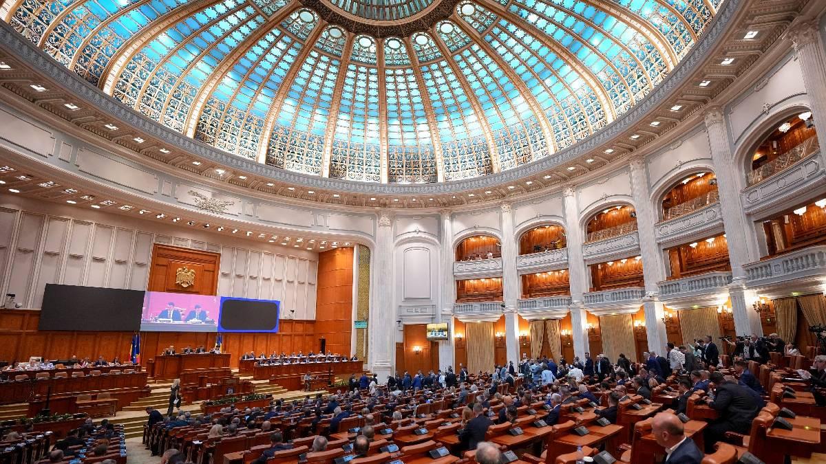Grupul parlamentar PACE anunta ca in cazul in care Ilie Bolojan va fi destituit prin motiune de cenzura