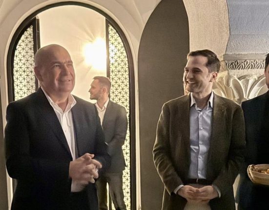 Ilie Bolojan a mers neanuntat la petrecerea PNL Bucuresti dupa ce s a aflat ca PSD ii cere sa