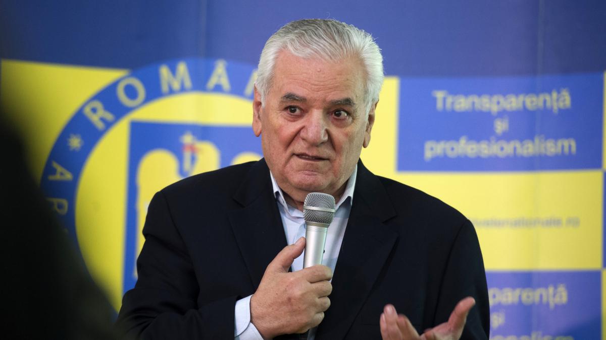 Liviu Maior, fost ministru al Educației, a decedat la vârsta de 85 de ani. 1 Liviu Maior fost ministru al Educaiei a decedat la vrsta de 85 de ani