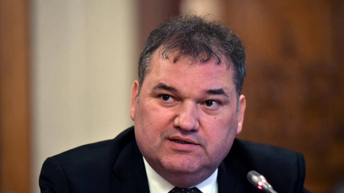 Ministerul Dezvoltarii investeste peste 36 de milioane de euro in consolidarea unor scoli si blocuri