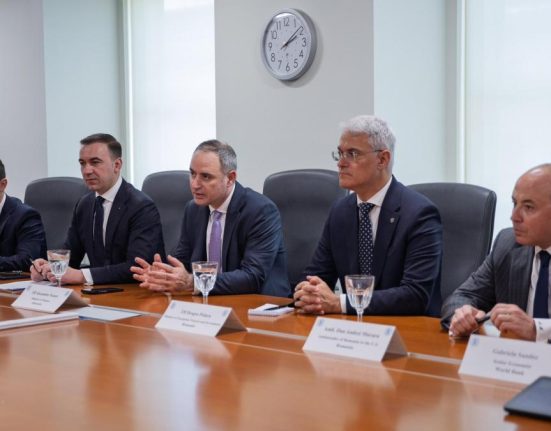 Nazare anunta de la Washington un parteneriat solidificat cu US Exim Bank Finantare pentru noi
