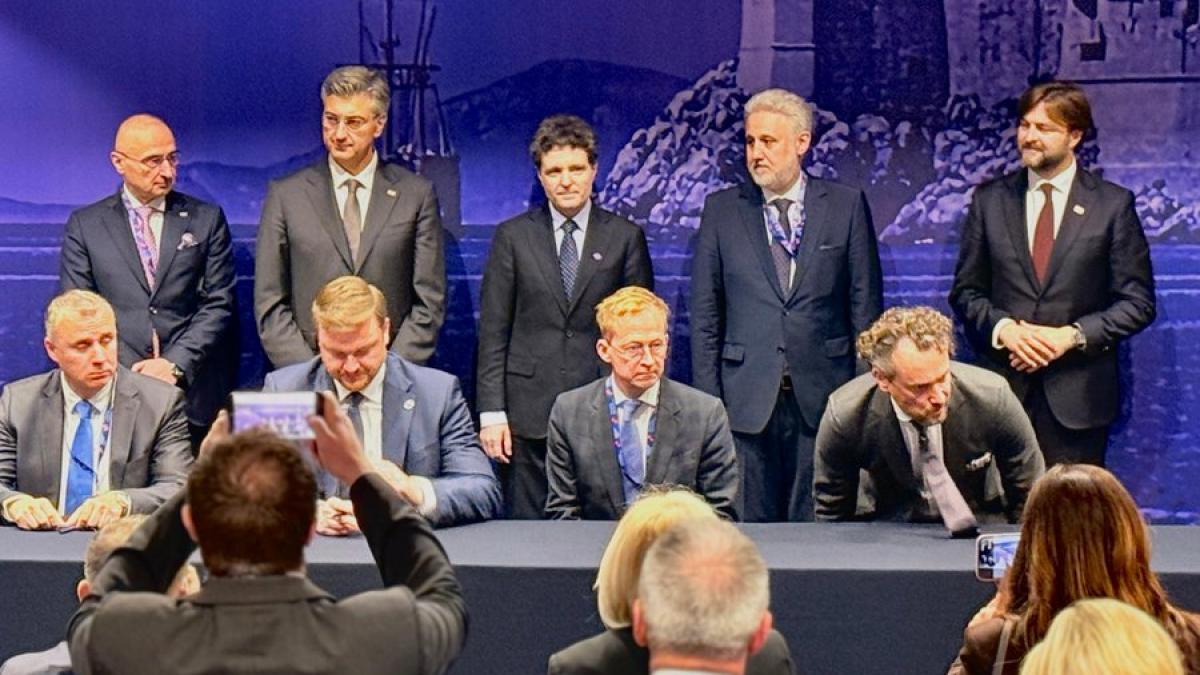 Nicușor Dan anunță investiții importante după aderarea României la Fondul celor Trei Mări. 1 Nicuser Dan anunta investitii importante dupa aderarea Romaniei la Fondul celor Trei Mari