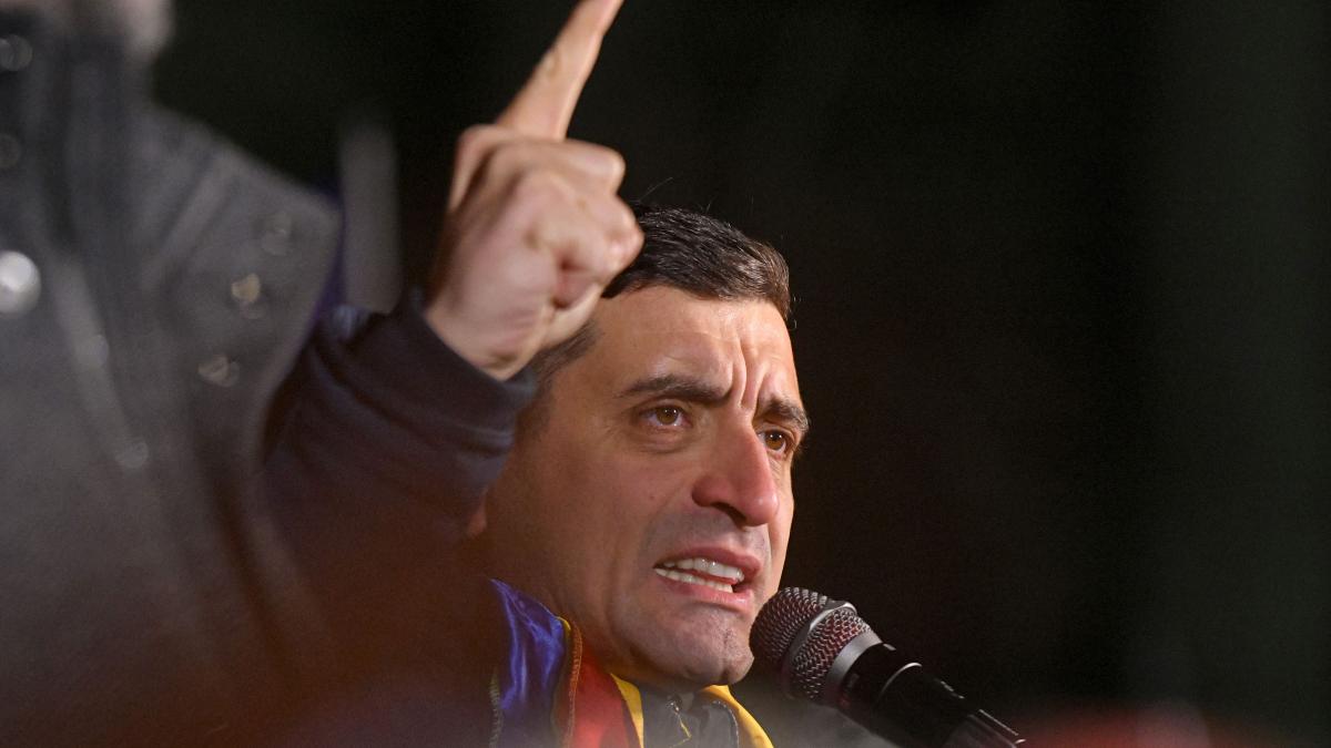Nu am dansat niciodata pe mormintele poporului tau Reactia lui George Simion la criticile aduse de
