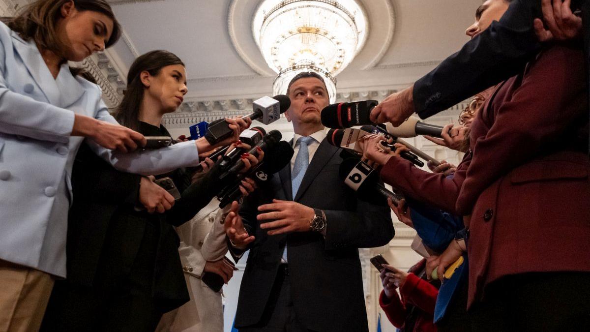PSD anunta ca toti secretarii de stat prefectii si subprefectii partidului si au dat demisia