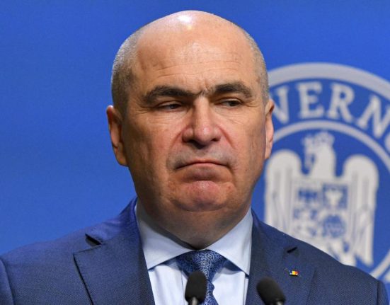 Prima reactie a lui Ilie Bolojan dupa anuntul facut de PSD si AUR privind motiunea de cenzura