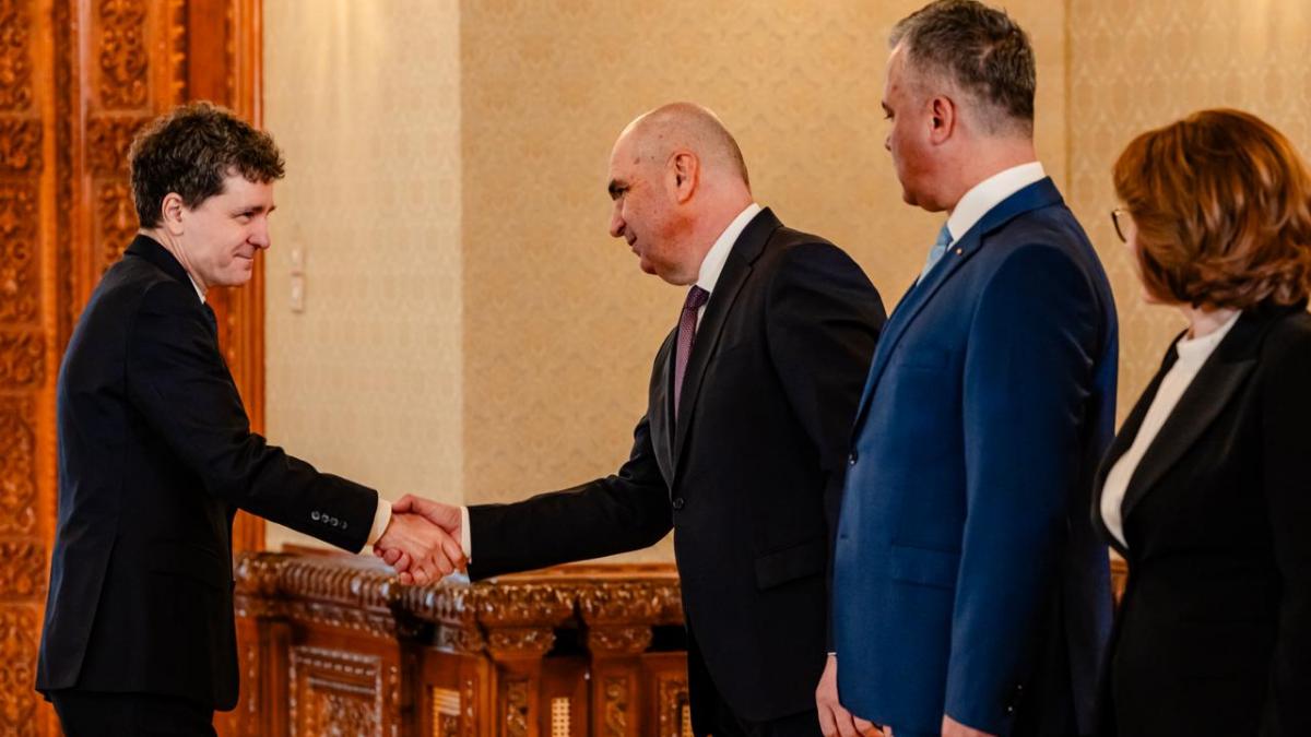 Implicarea lui Nicusor Dan in criza politica Bolojan Presedintele prin toate actiunile sale a
