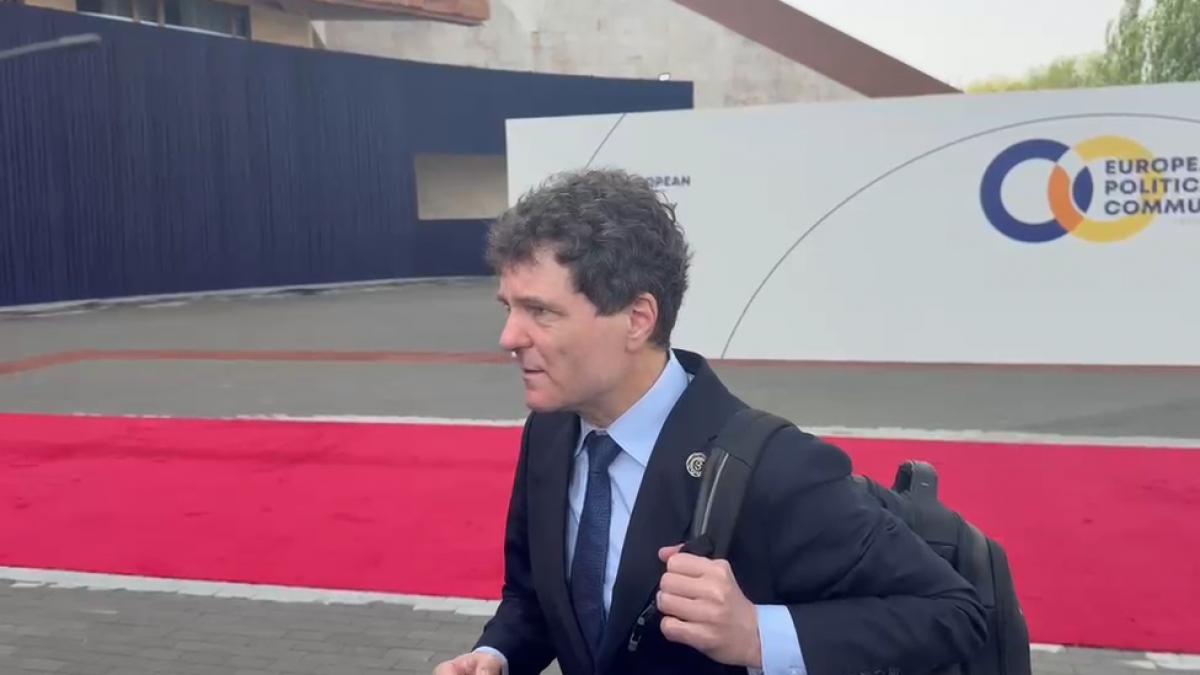 Nicuser Dan participe la summitul Comunitatii Politice Europene din Armenia De la ora 1315 va conduce o