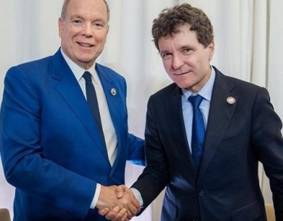 Nicusor Dan s a intalnit cu printul Albert al II lea Romania si Monaco au in comun o