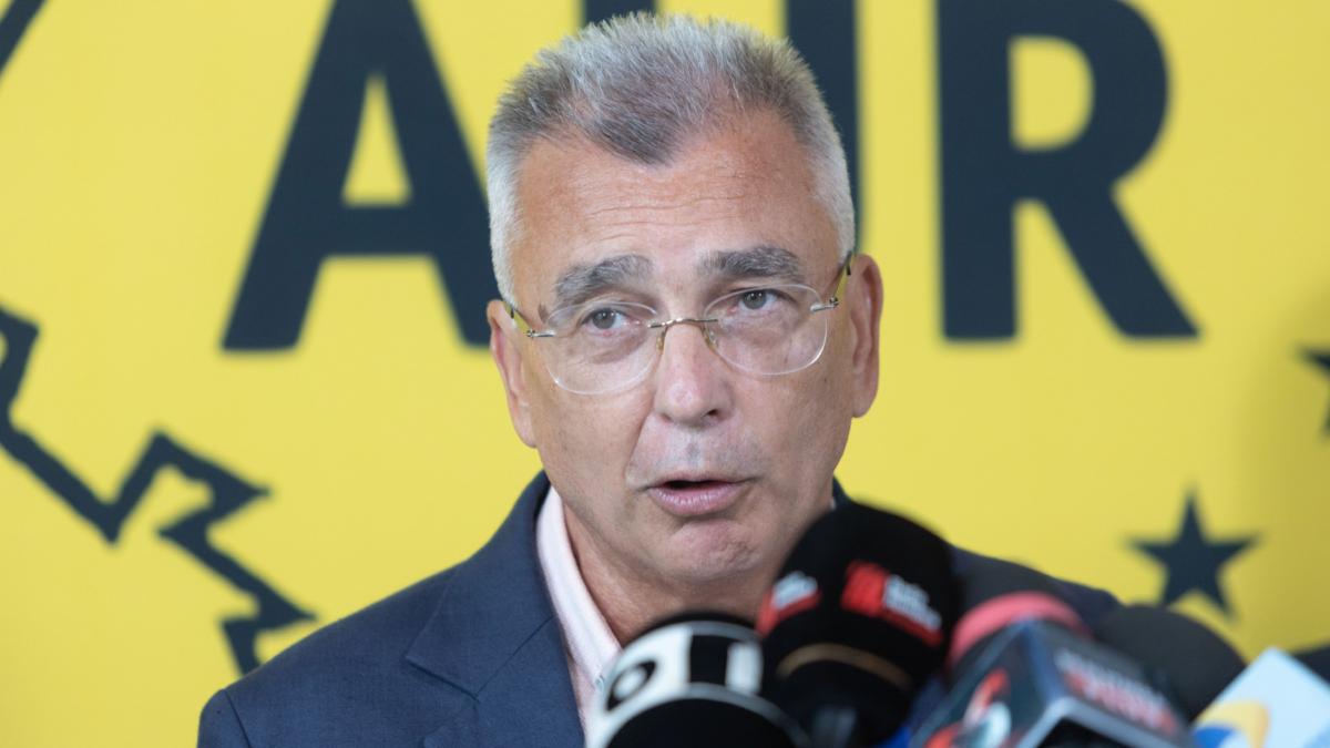 Peiu dupa votul de la motiune Ne indreptam spre alegeri anticipate Ce spune despre intrarea