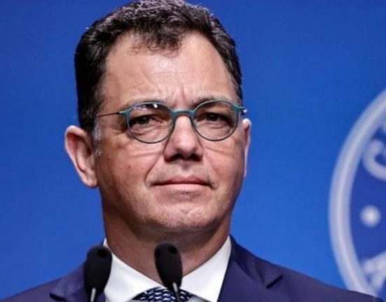 Radu Oprea ii acuza pe Dragos Pislaru si Oana Gheorgiu ca Romania a pierdut 200 de milioane de 1