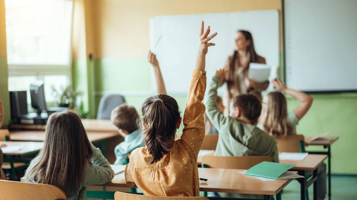 prime de 1500 de lei pentru profesori in discutia guvernului pislaru decisia depinde de avizul
