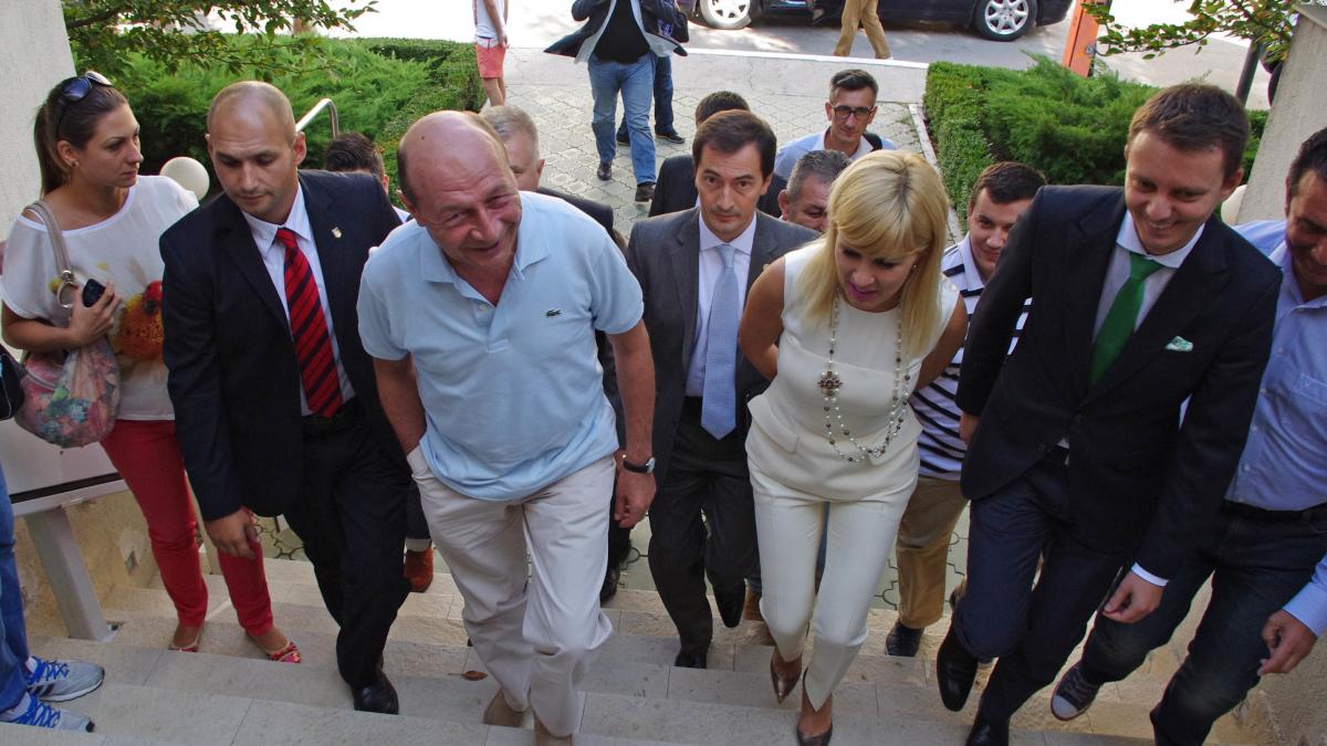 Gheorghe Stefan Pinalty dezvaluie cum a reusit Siegfried Muresan sa figureze pe lista PMP pentru alegerile europarlamentare