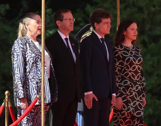 Isaac Herzog i a invitat oficial pe Nicusor Dan si Mirabela Gradinaru in Israel Pretuim