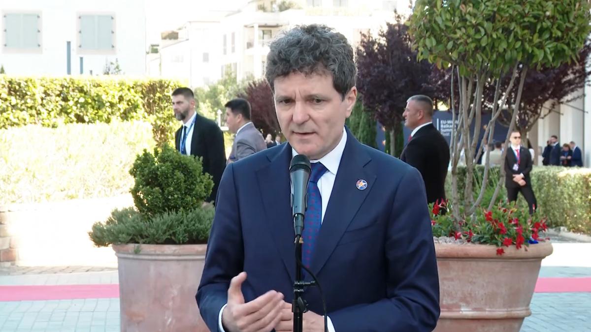Nicușor Dan, întrebat dacă AUR este un partid pro-occidental: "În opinia mea, nu". Adrian Veștea nu l-a... 1 Nicuor Dan intrebat daca AUR este un partid prooccidental In opinia mea nu Adrian Vestea nu l a