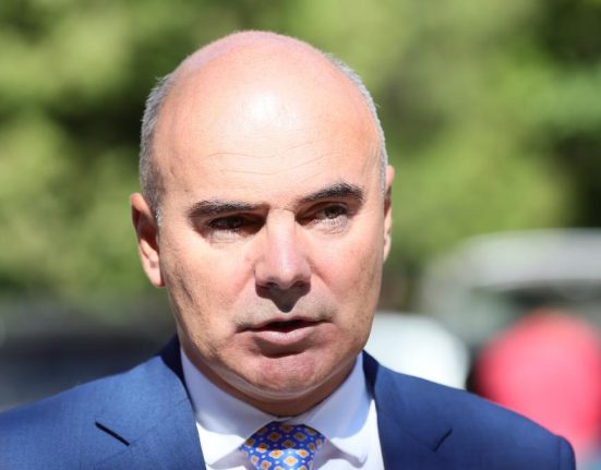 Rares Bogdan il acuza pe Bolojan de ipocrizie Declara ca va vota un guvern format exclusiv din PSD dupa ce