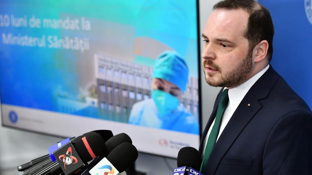 Rogobete il invita pe Bolojan sa l insoteasca pe holurile unui sectii de oncologie La patul