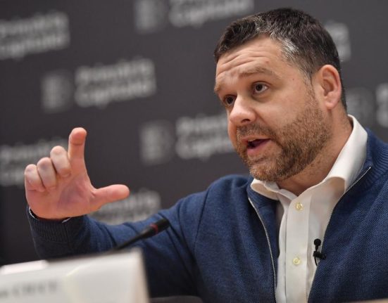 ciucu atage atentia ca primaria capitalei va ajunge in faliment doua treimi din bugetul orasului se