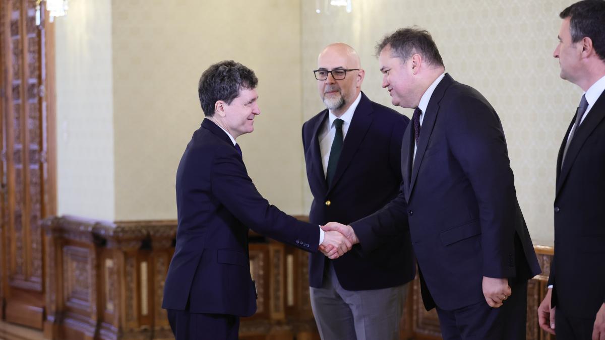 cseke attila solicta partidelor sa finalizeze un acord politic pentru formarea unui guvern trebuie sa