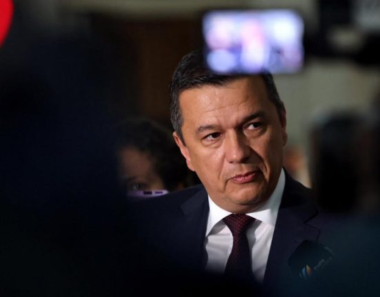Grindeanu PNL si USR intentioneaza sa extinda interimatul pentru a imparti contracte si a si numi