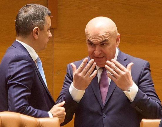 PSD si PNL se contreaza inainte de consultarile de la Cotroceni Grindeanu Bratienii de mana a doua