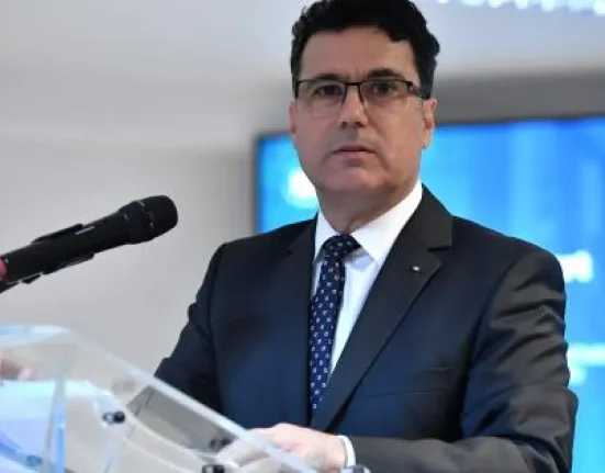 Fritz: Nu există premier independent. USR e gata să susțină anticipate