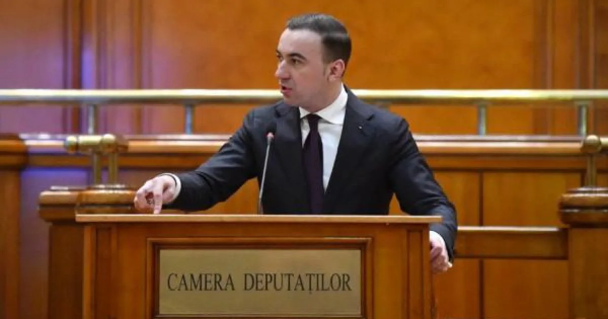 Fritz, reuniune „de adio” cu liderii USR la Timișoara. A cântat la orgă