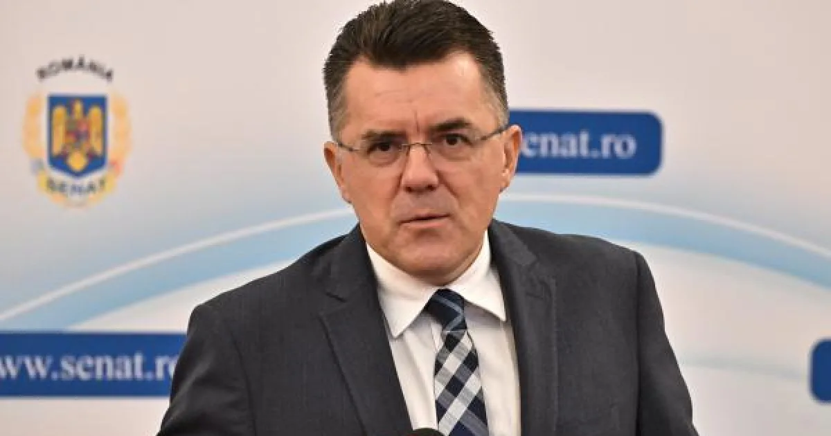 Grindeanu critică proiectul AUR privind sancționarea refuzului de a săruta drapelul