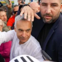 Grindeanu îi face plângere penală lui Fritz pentru acuzația de șpagă de la americani