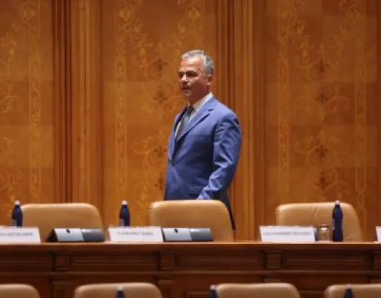 Grindeanu: Nu voi rupe punțile de dialog cu PNL și USR dacă voi fi premier