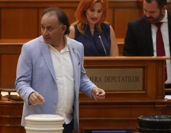 Murad: Simion e de acord să negocieze cu PSD. Altfel, demisionăm din Parlament