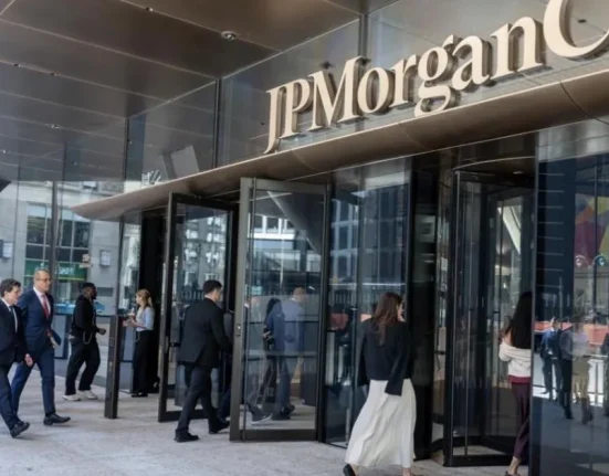 Nazare dezminte că România ar fi cerut finanțare de la JP Morgan