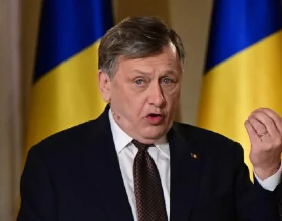 Nicuşor Dan anunţă un nou premier luni: Cer partidelor să vină cu o soluţie care să treacă