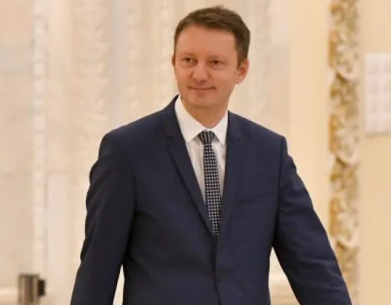 Predoiu votează Guvernul Mureșan: PNL acceptă un premier liberal, altul decât Bolojan