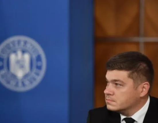 Avertisment pentru marile companii: „Avem sabia deasupra capului până în primăvară”